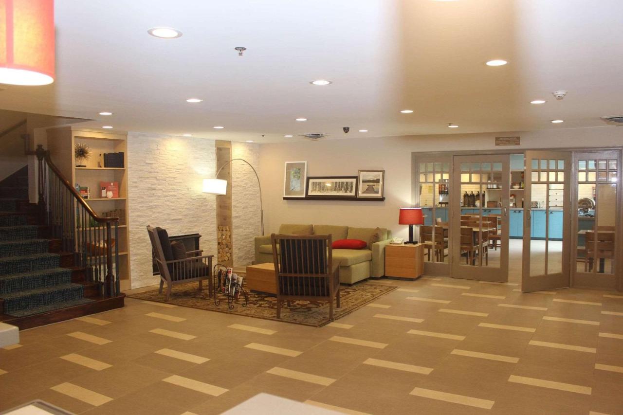 Country Inn & Suites by Radisson, Nashville, TN - 4
