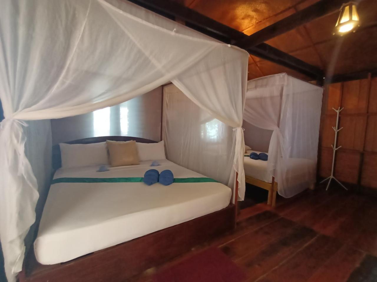 Foto - Jungle Hill Beach Bungalow