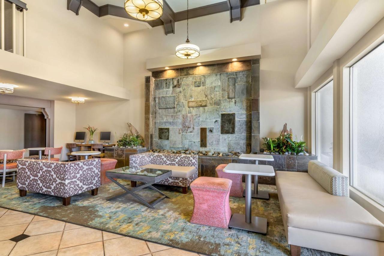 Best Western Plus Monterey Inn photo 3