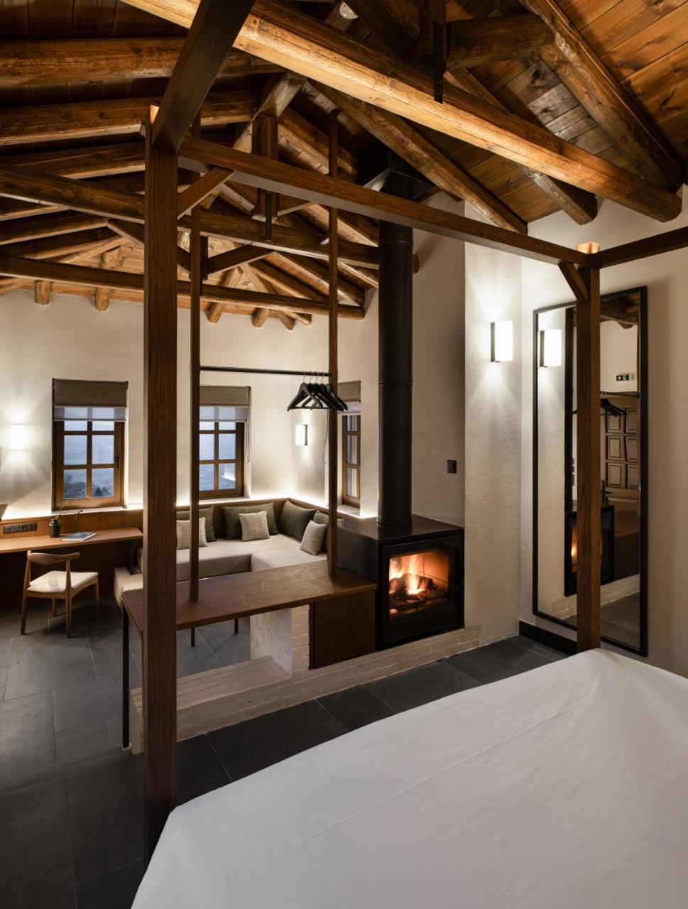Unedo All Seasons Boutique Hotel