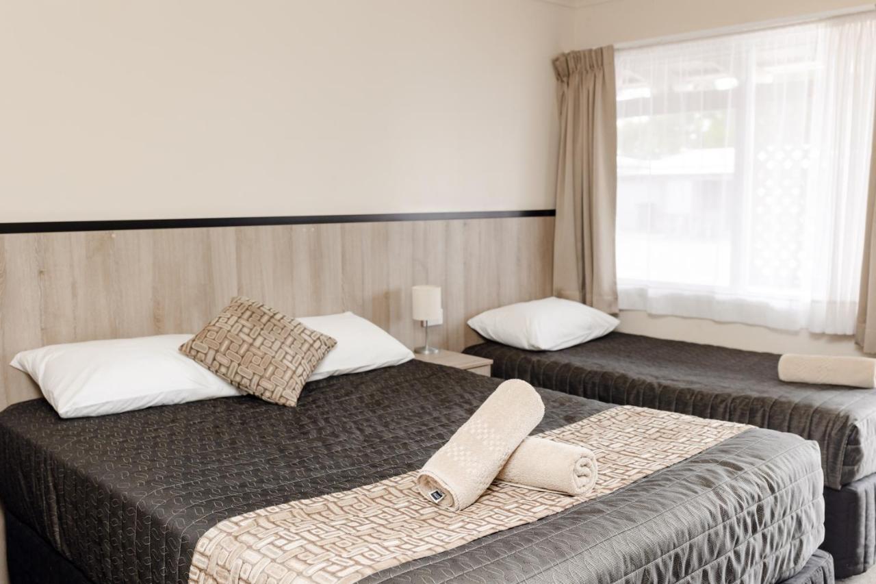 Starline Motor Inn photo 3