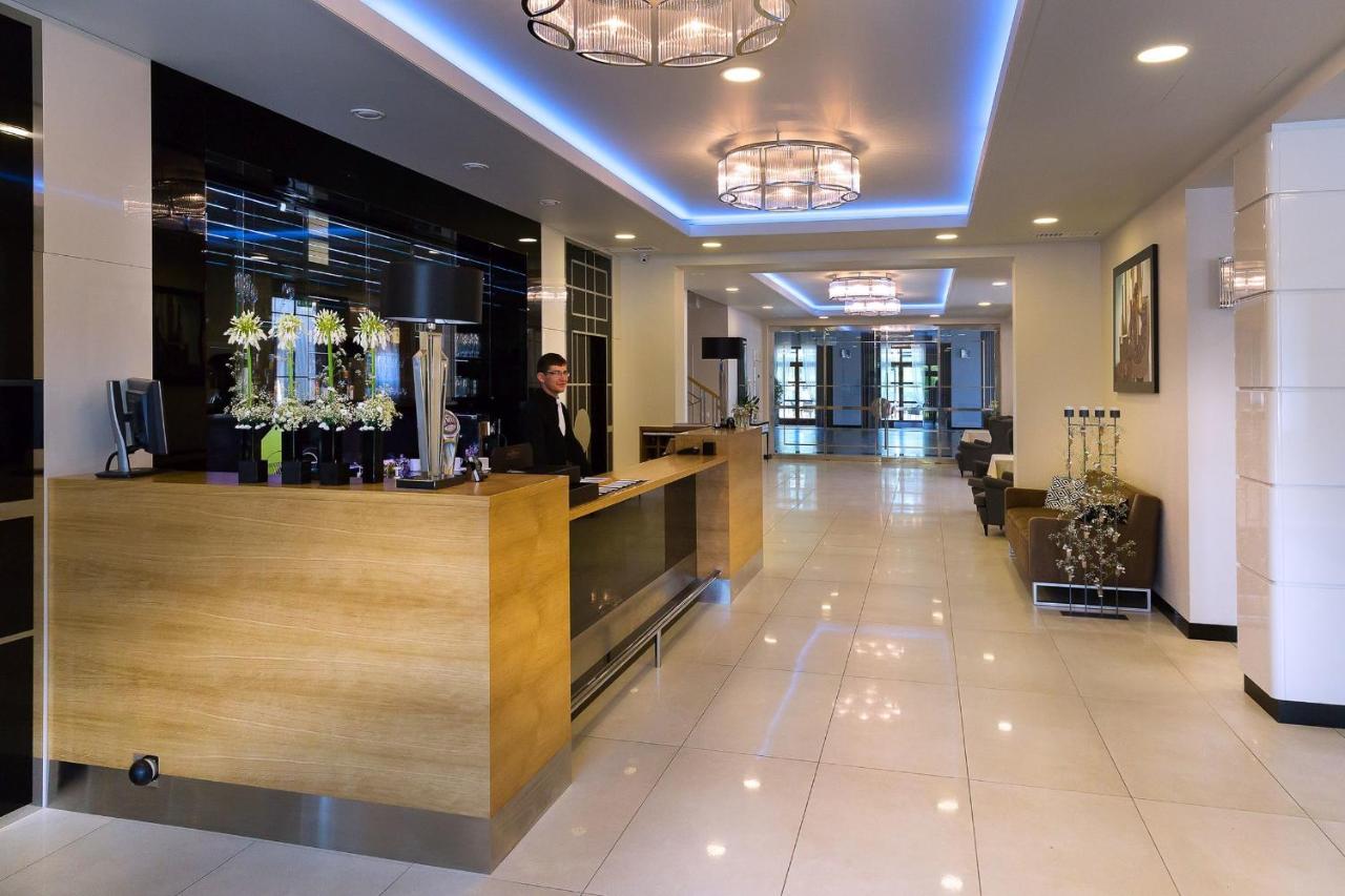 Hotel KARO photo 2