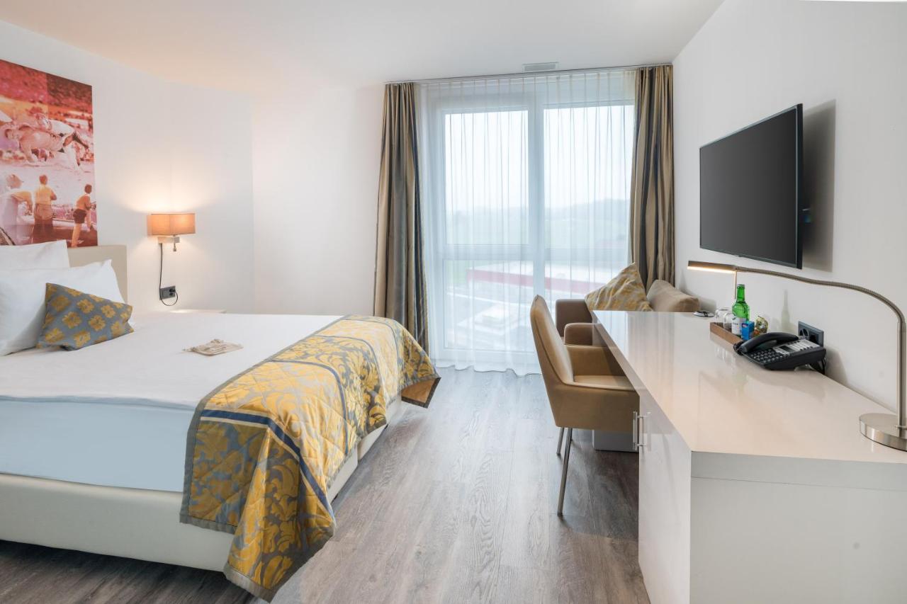 Hotel Swiss Star - 5