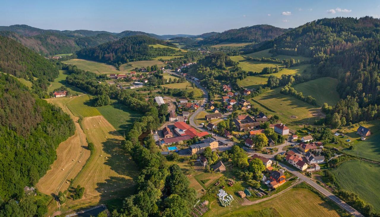 Penzion Zubr photo 2