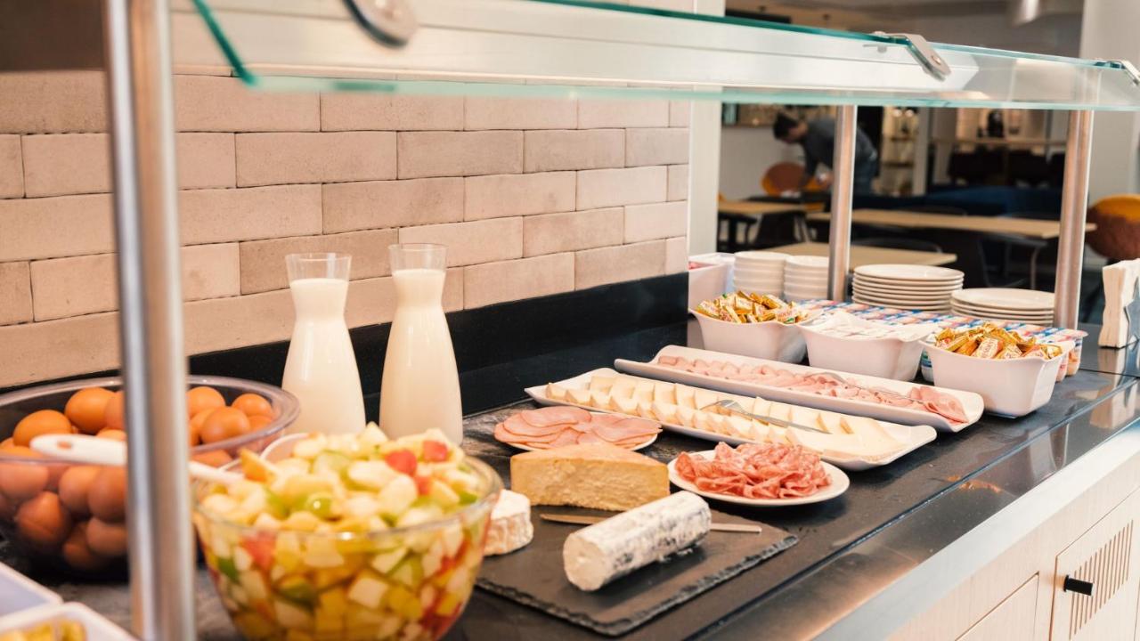 Holiday Inn Express Lille Centre by IHG - 3