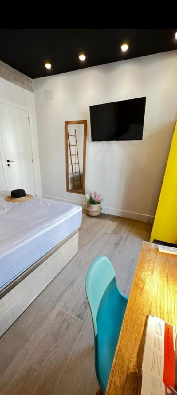 Beach Valencia Rooms Late Checkout 14 h free Netflix Tv photo 3