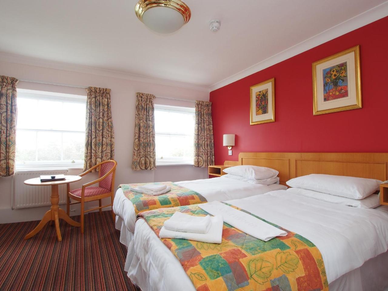 The Chatsworth Hotel photo 2