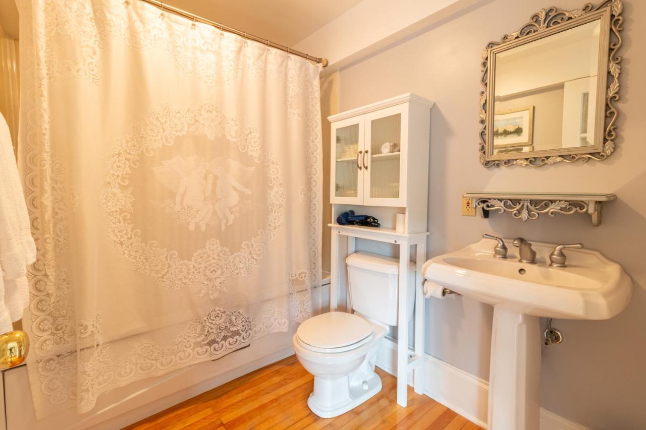 The Dawson House Bed & Breakfast photo 4