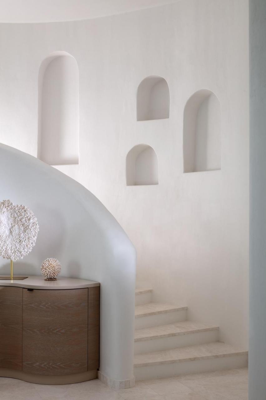 Anantara Santorini Abu Dhabi Retreat