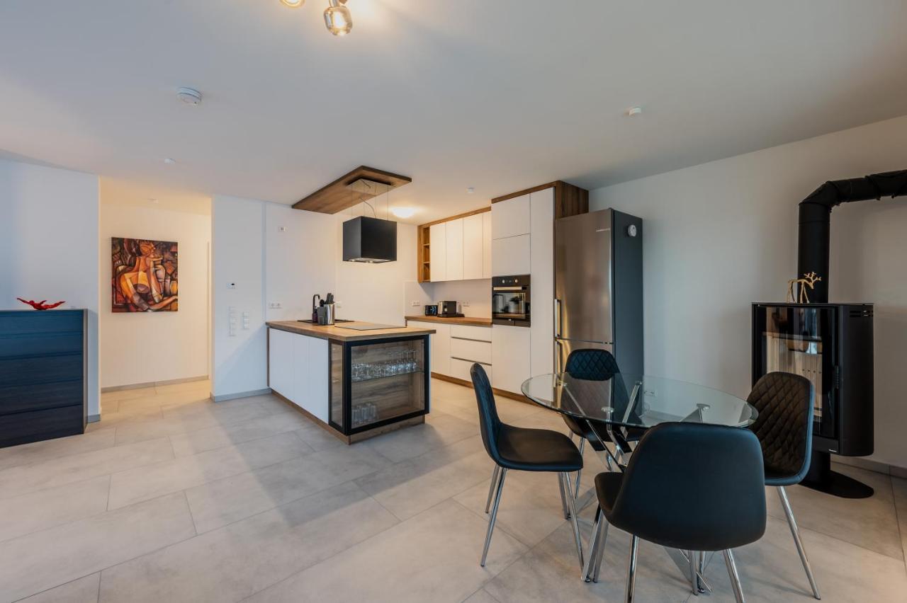 EXQUIS Luxus Apartment USM I Kamin I Terrasse I Parkplatz I Mercedes - 5