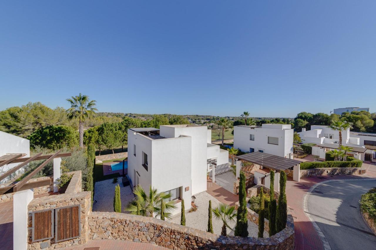 Hermosa villa en las Colinas - 2