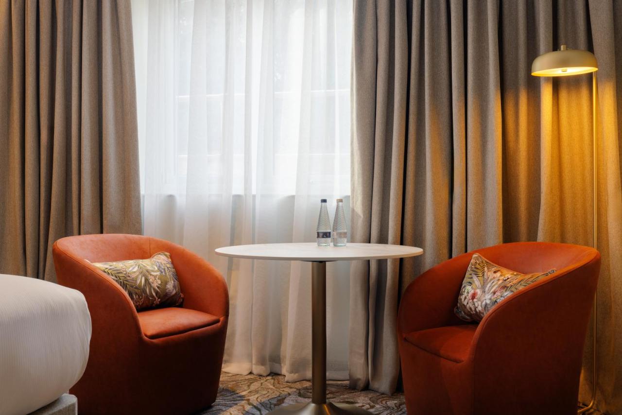 DoubleTree by Hilton Bristol North - 3