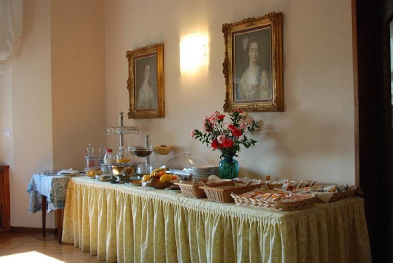 Hotel Napoleon photo 2