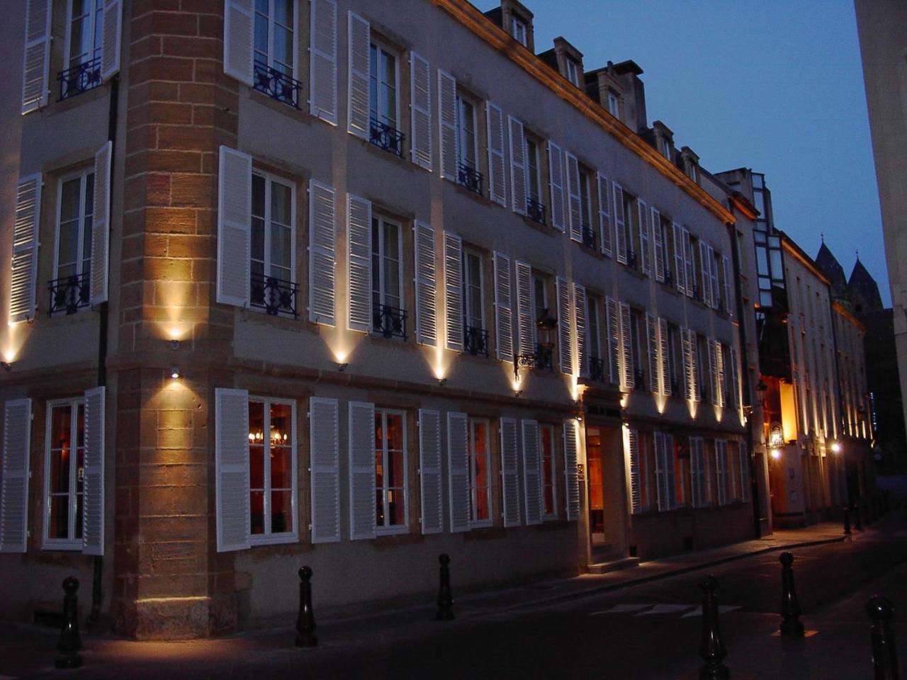 Hôtel Du Théâtre Centre Historique - Parking Souterrain Public Gratuit