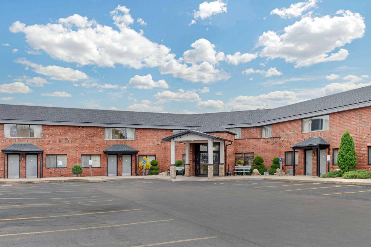 Quality Inn & Suites Mayo Clinic Area