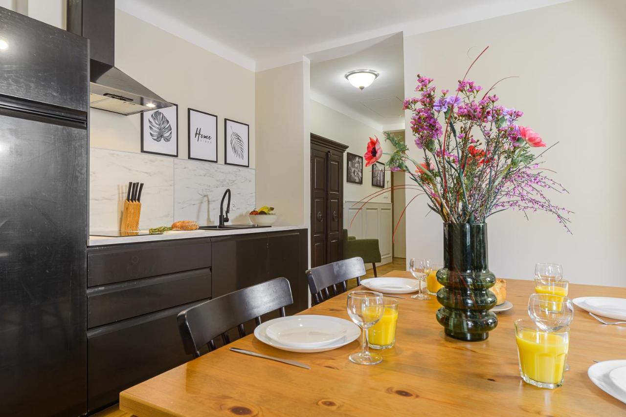 P&O Apartments Old Town photo 3
