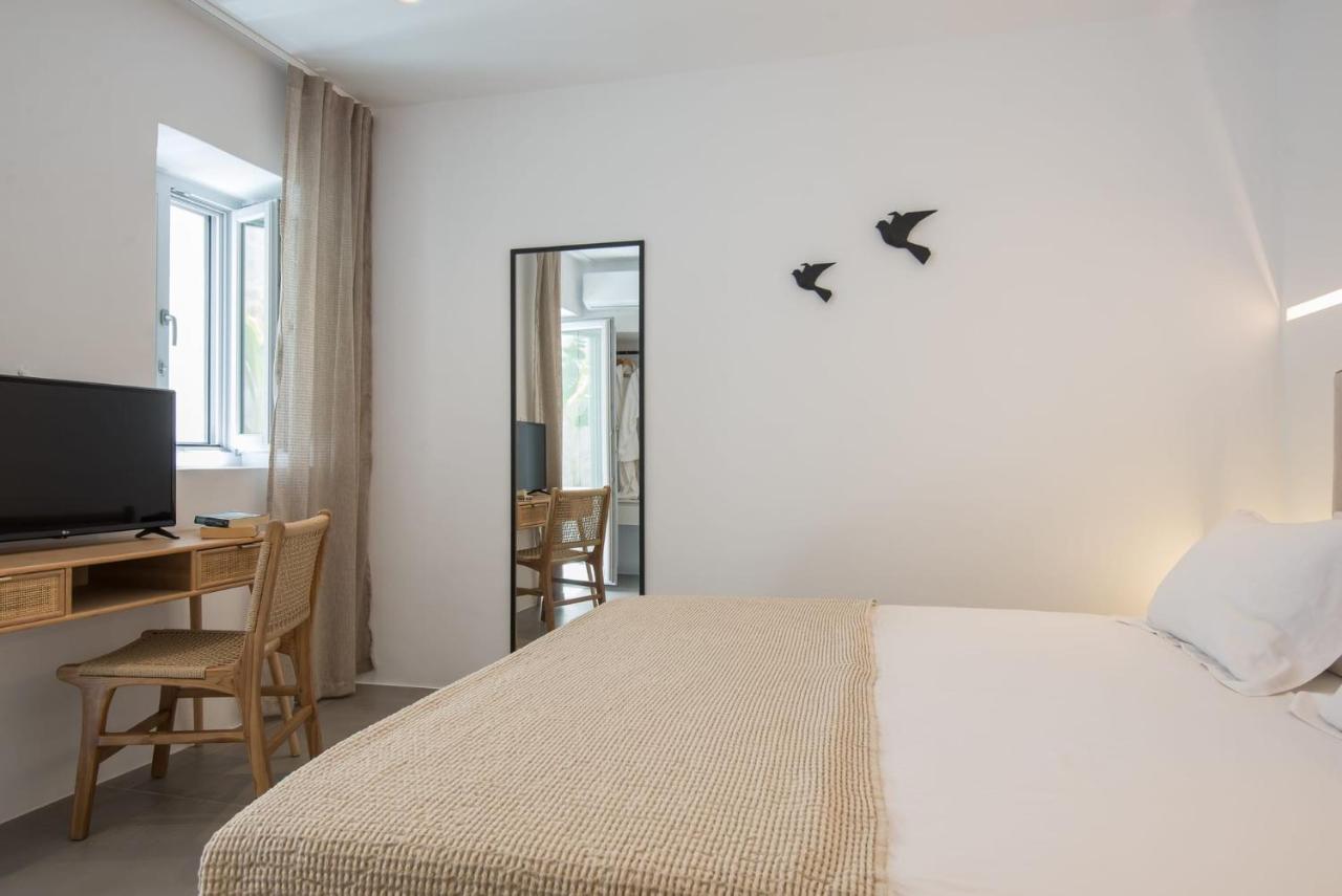 Beautiful Paros Villa 1 Bedroom Villa Aura Beautiful Interior - 4