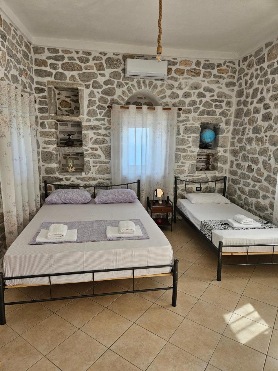 Rigas stone tower east Mani 2 - 5
