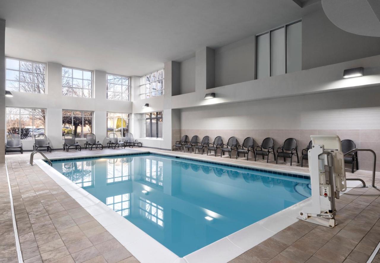 Homewood Suites By Hilton Columbus/Airport photo 2
