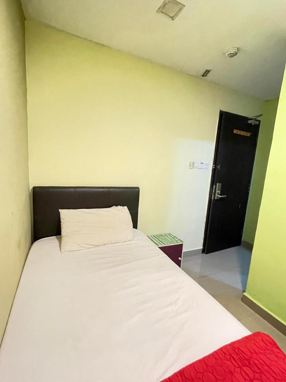 Hotel Rim Global Subang photo 2