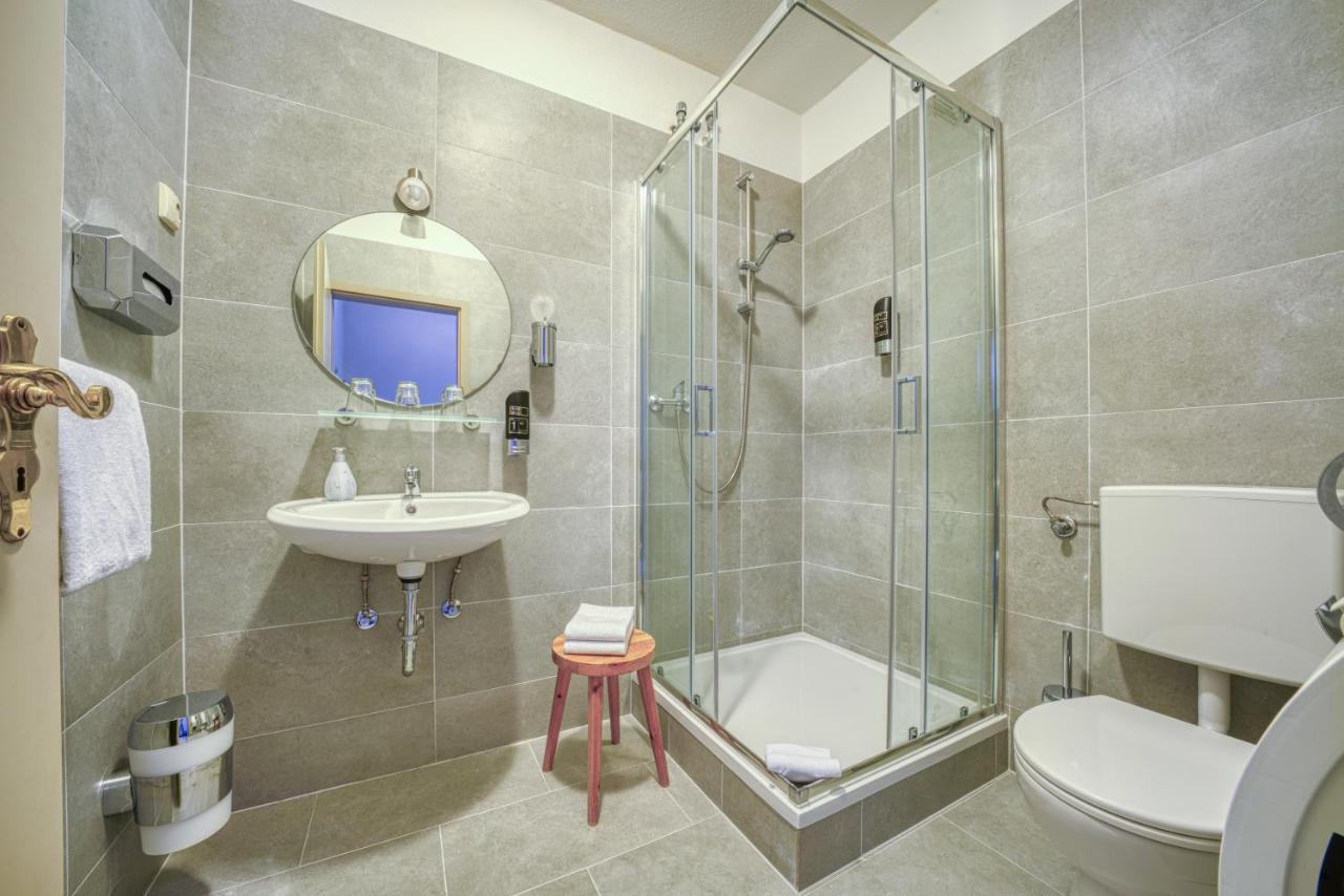 Hotel Zur Eule photo 4