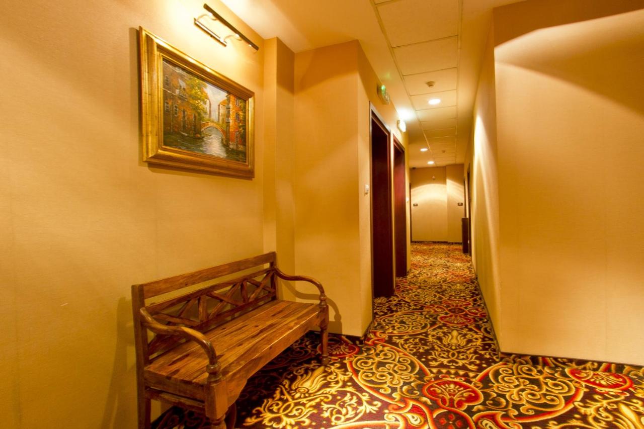 Hotel Columbus photo 4