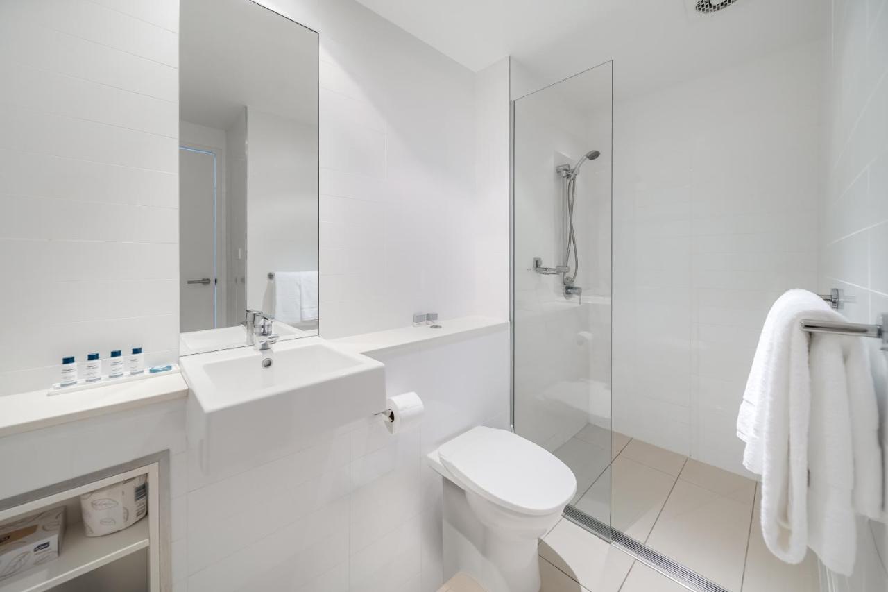 Oaks Nelson Bay Lure Suites photo 2