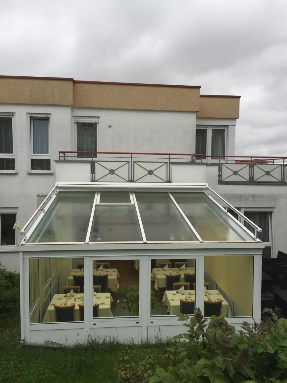 Airport-Messe-Hotel Stetten