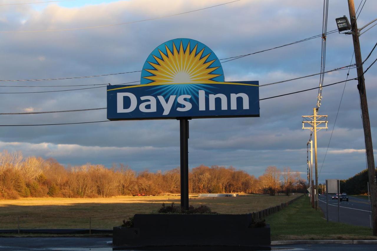 Days Inn by Wyndham Wrightstown McGuire AFB/Bordentown photo 3