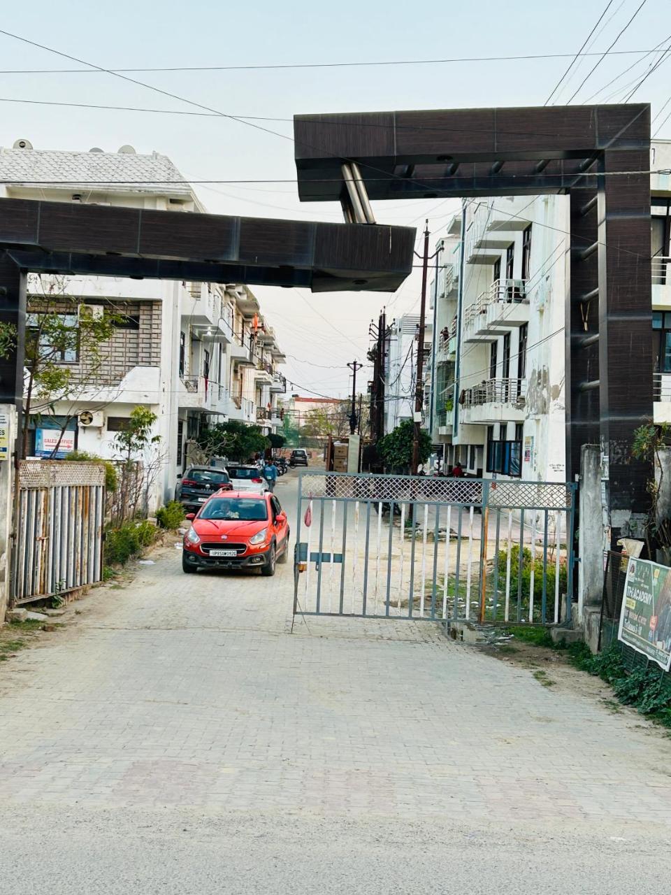 Jadon Homestay near Prem Mandir