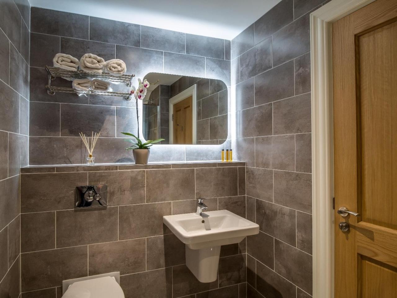 Kingston’s Townhouse photo 4