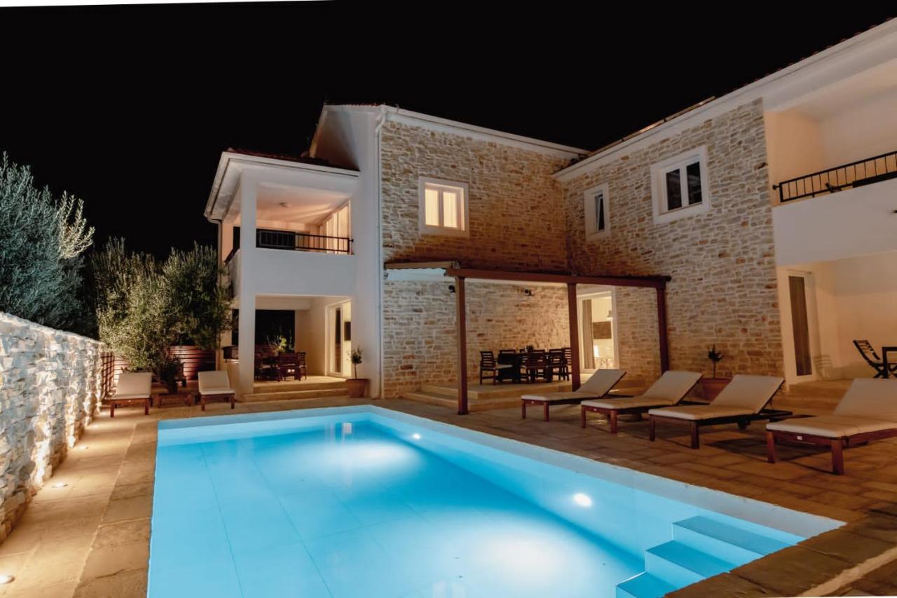 Olive Tree Apartments 2 - 6