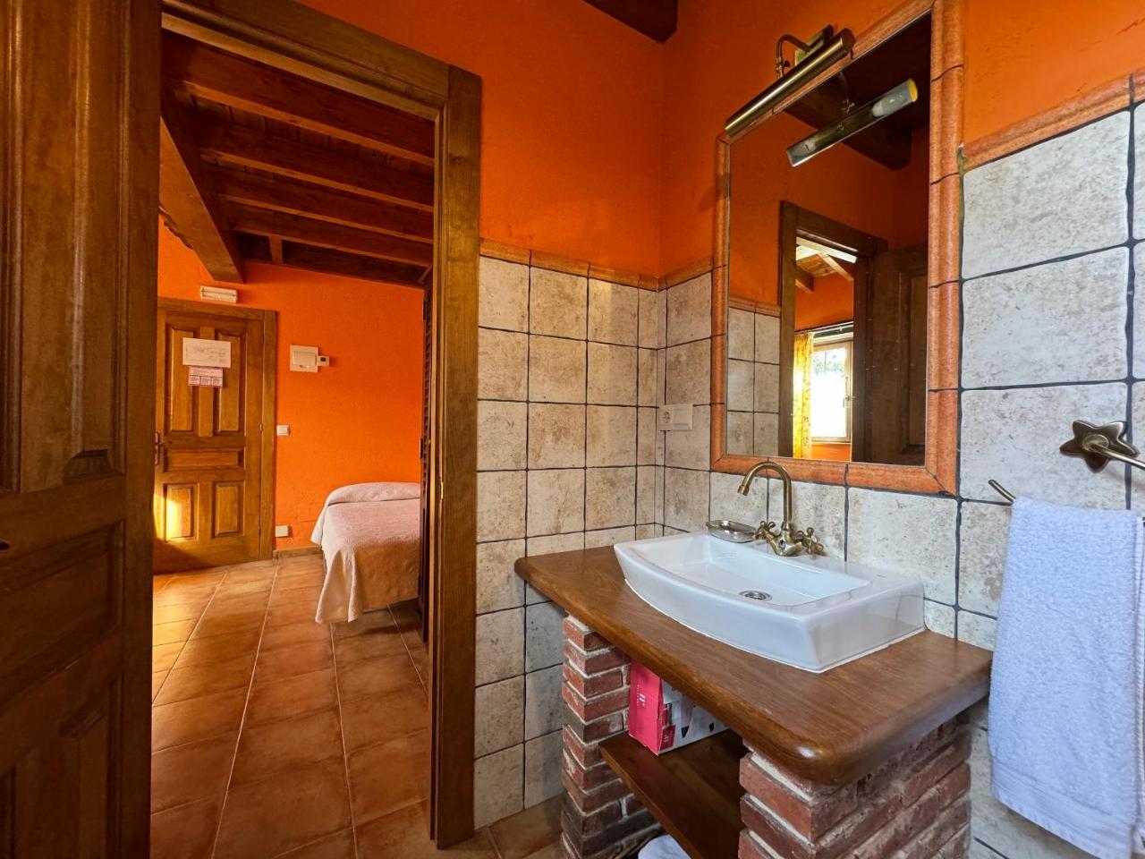 Casa Rural La Socarrena photo 3