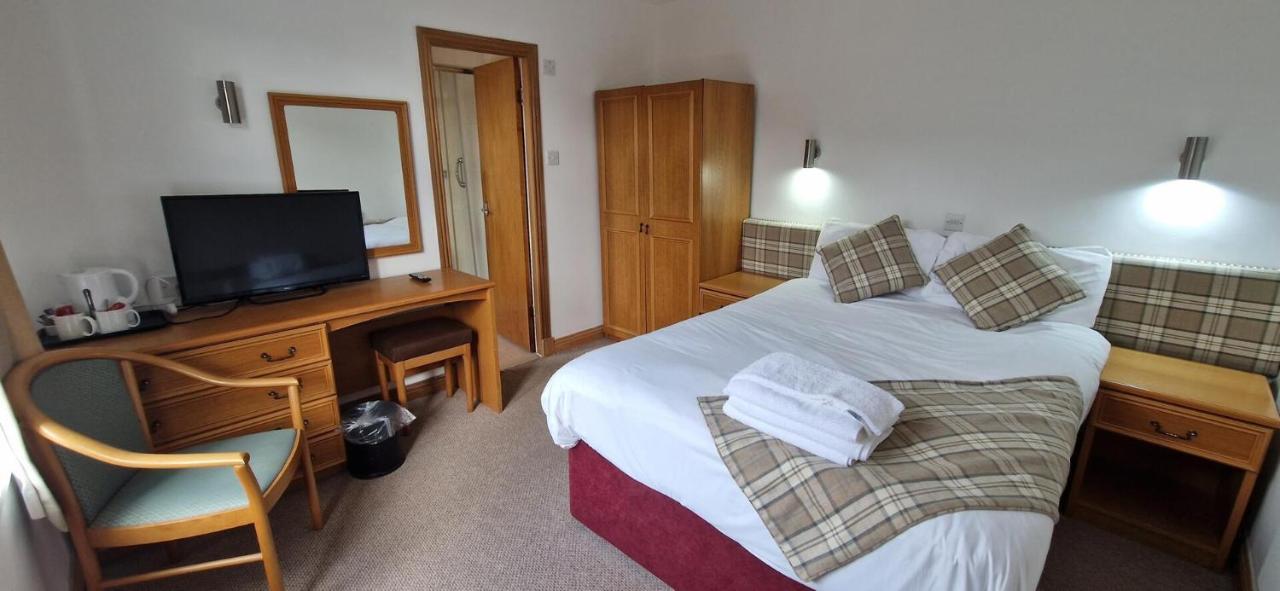 Loch Long Hotel photo 2