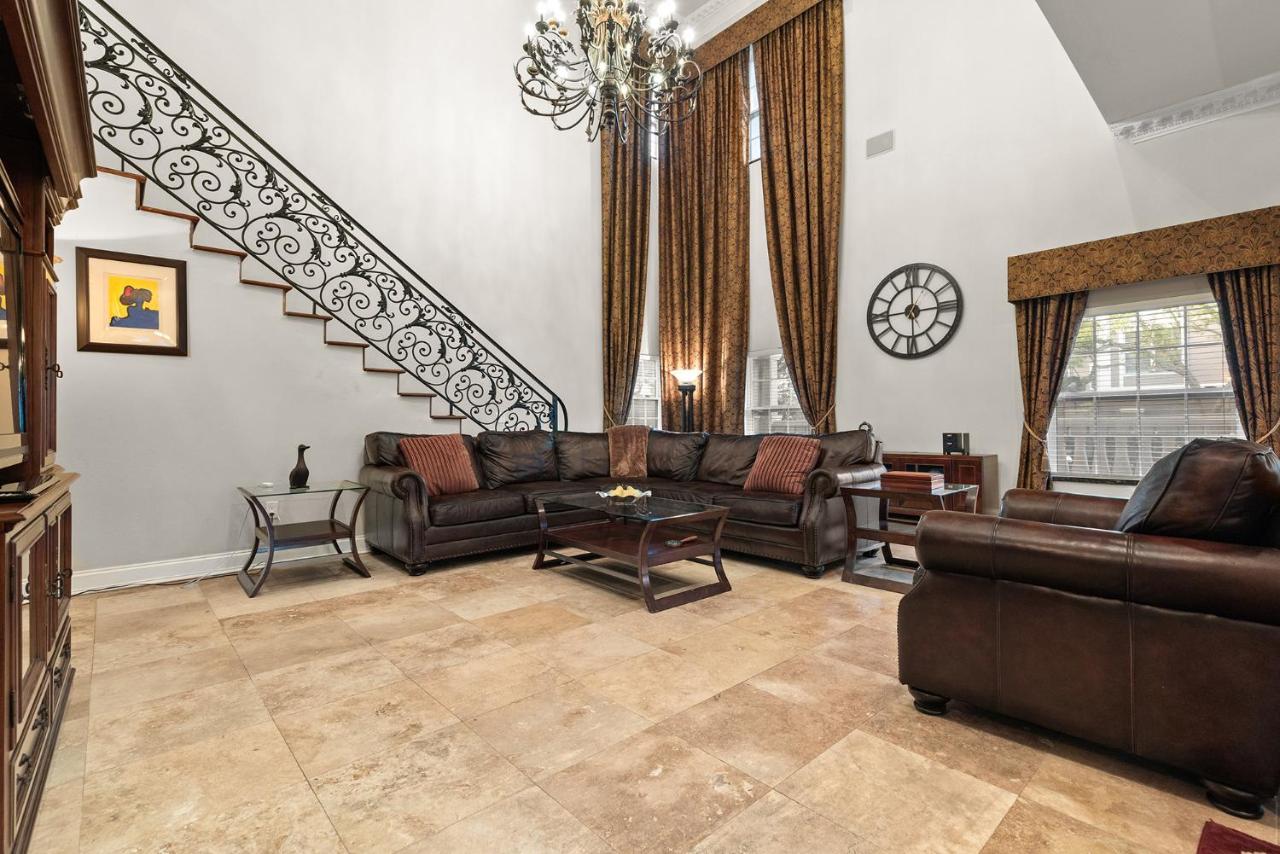 Luxury Mason Villa Tampa Bay - 5