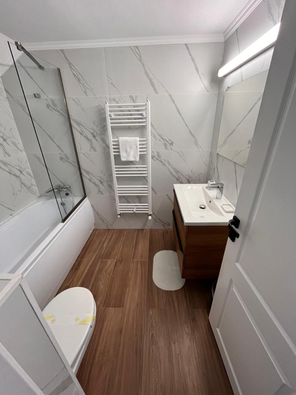 Lira Holiday Apartments - 5