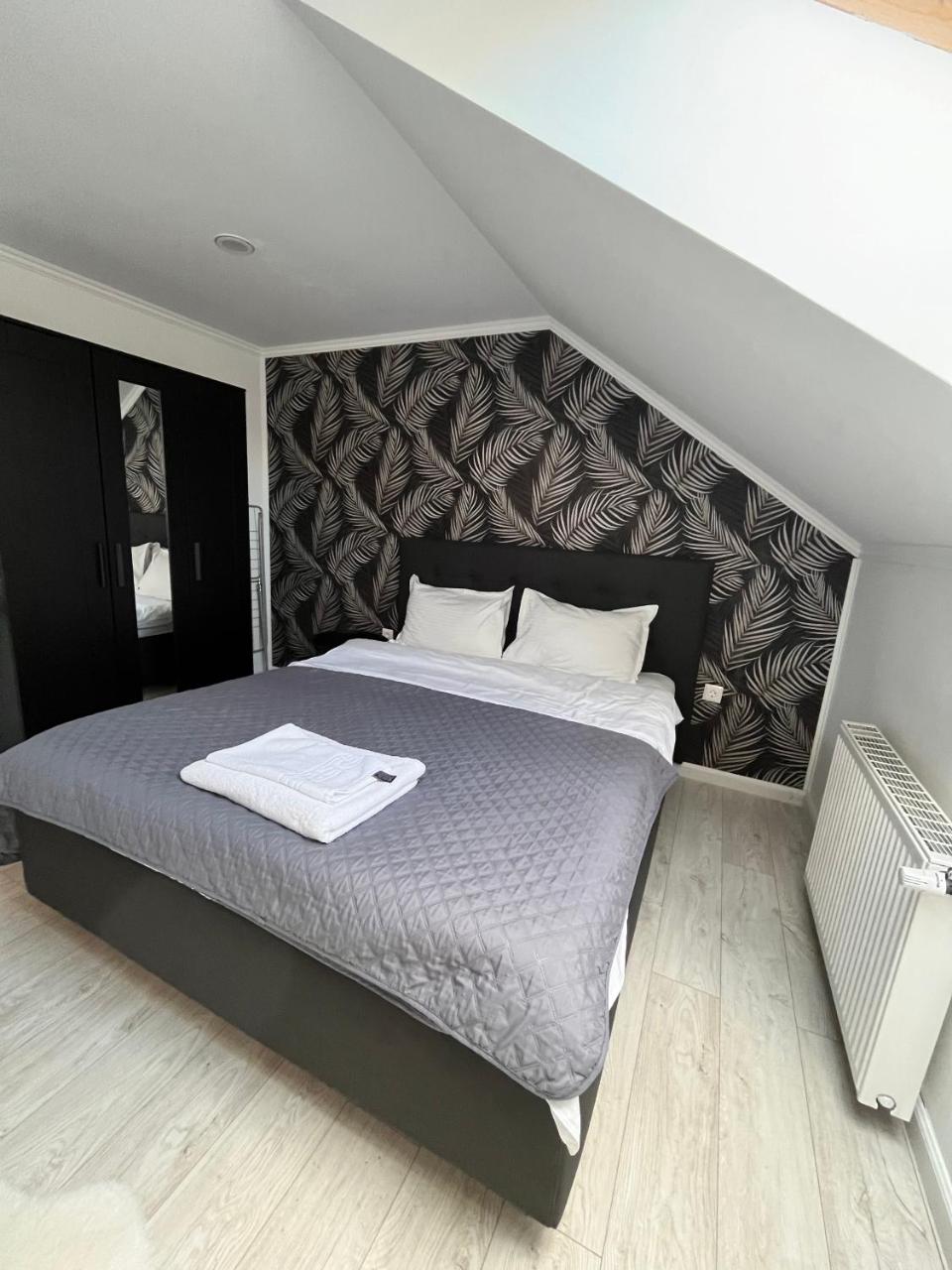 Lira Holiday Apartments - 3