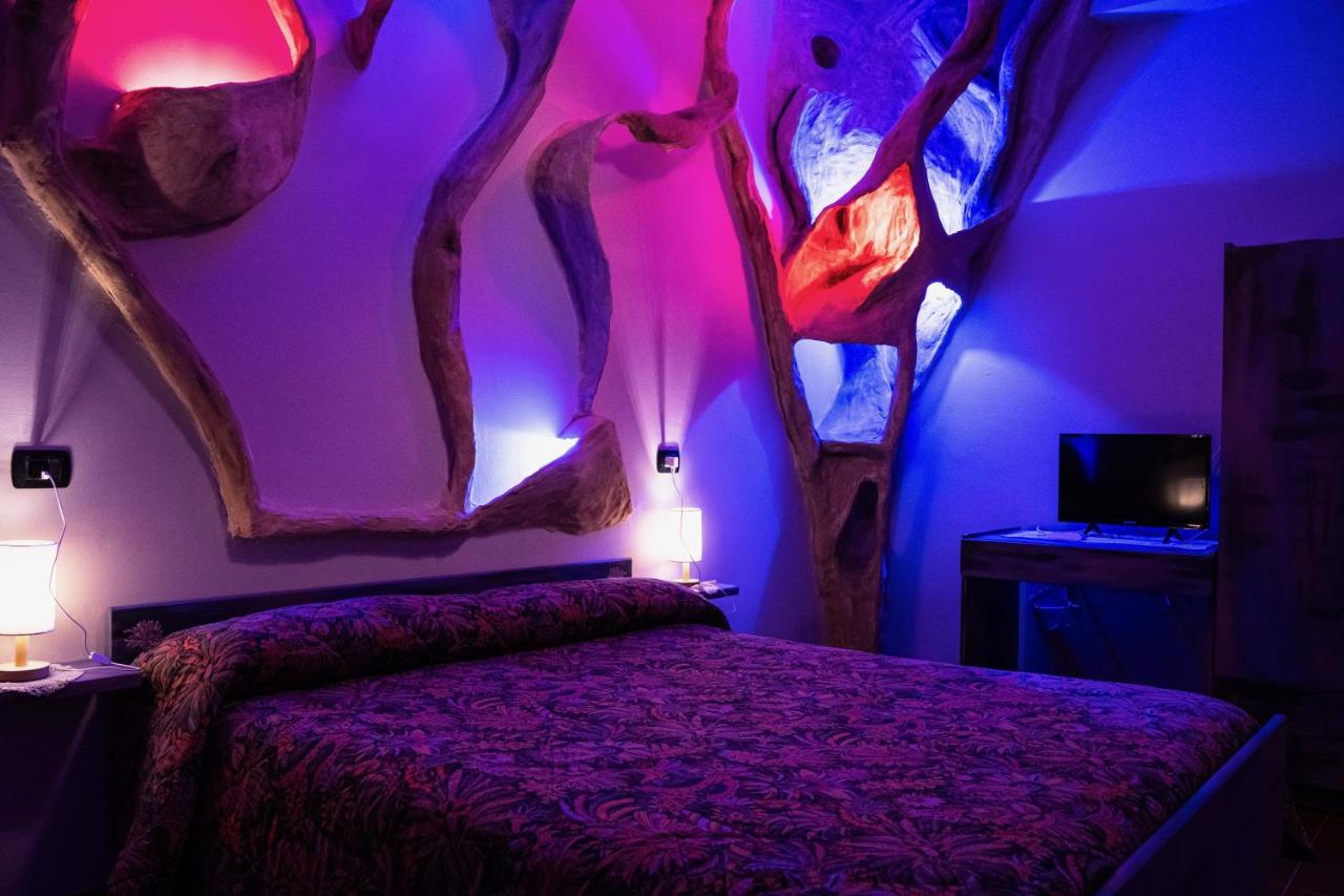 HOTEL 1+1 di C.Costabile & f.lli photo 2