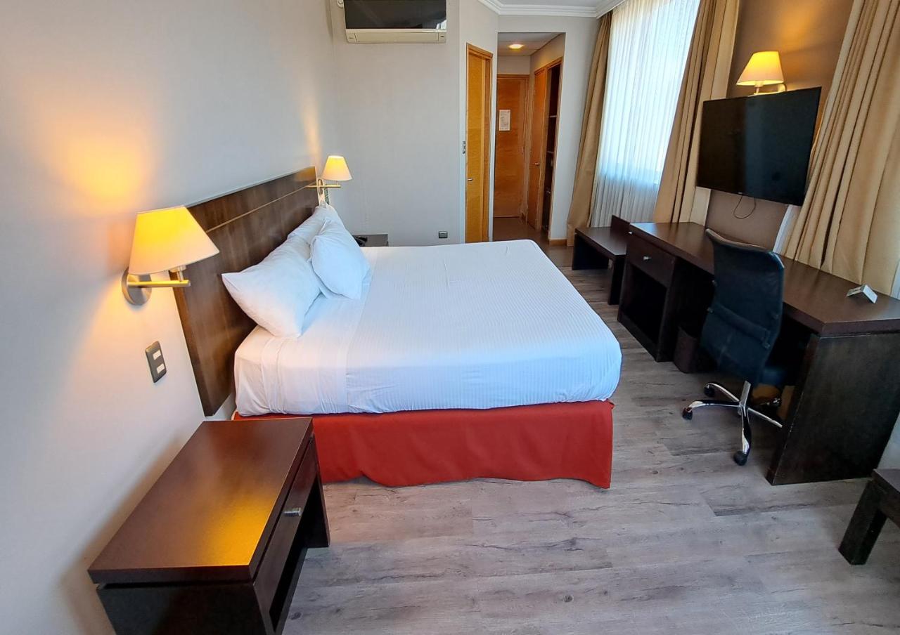 Hotel Diego de Almagro Lomas Verdes photo 3