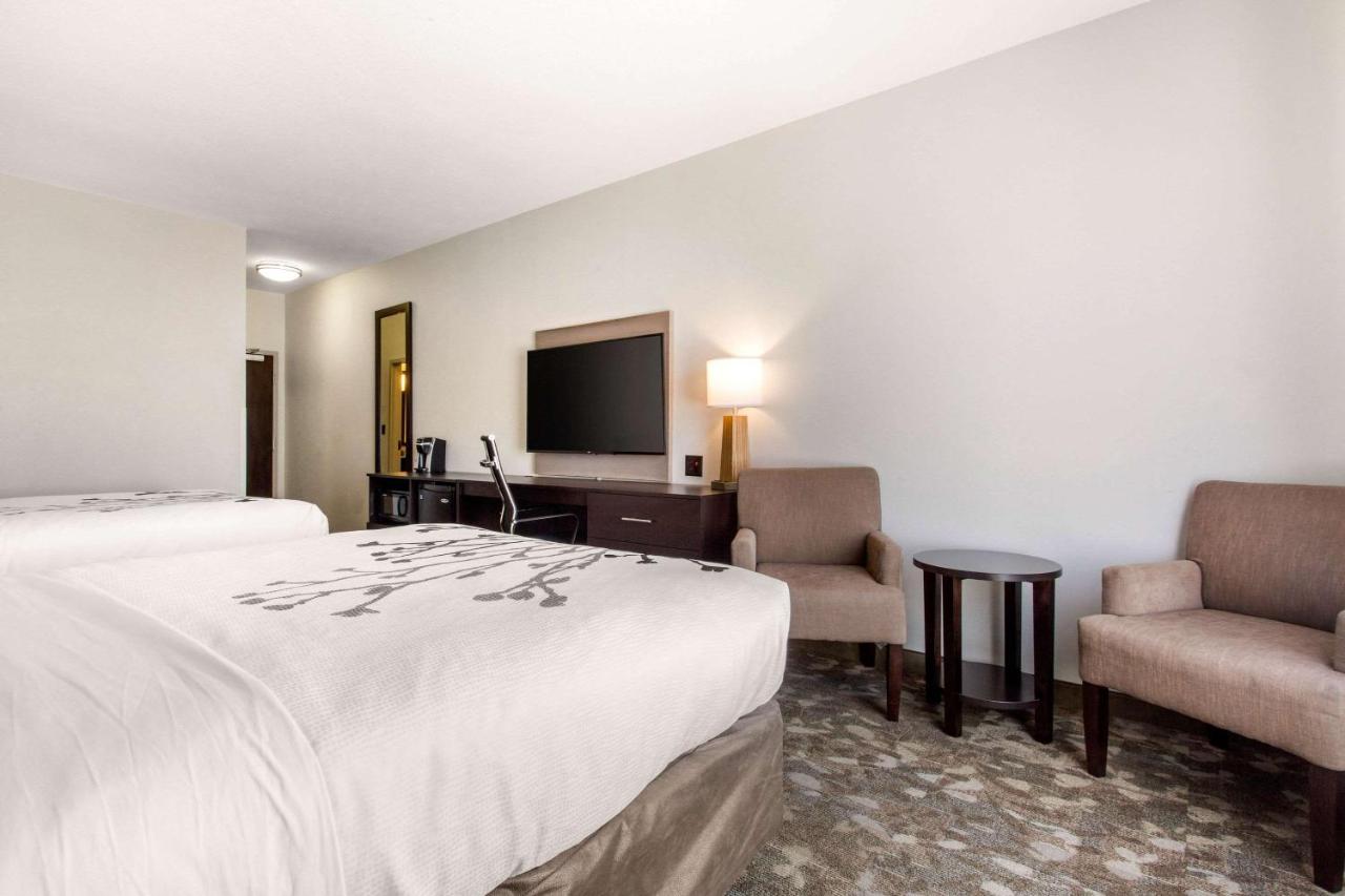 Sleep Inn & Suites Middletown - Goshen photo 2