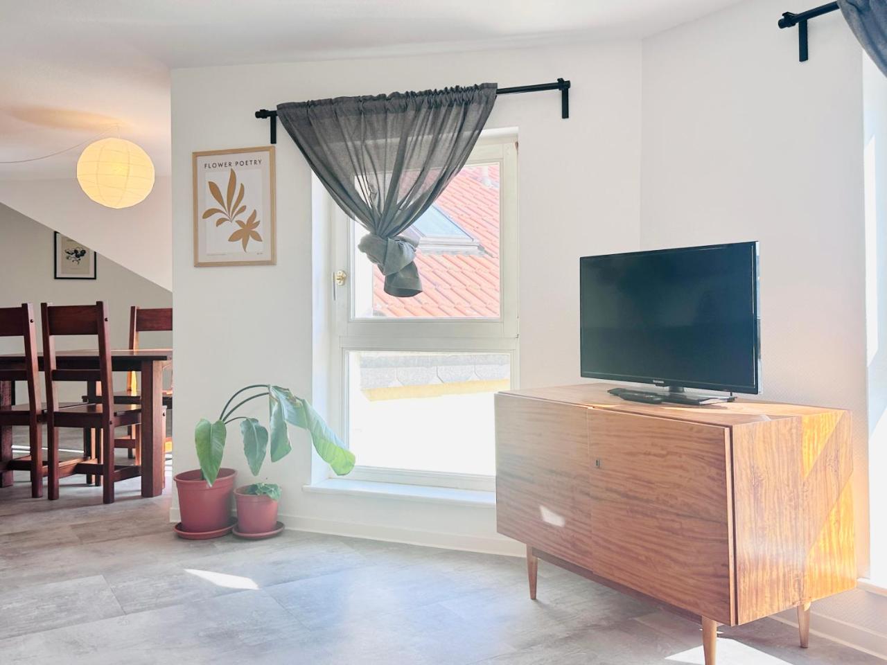 Apartmenthaus am Dom - Zentrum & Ruhige Lage, Peißnitz, Viel Platz, Küche, Wifi, Waschmaschine photo 3