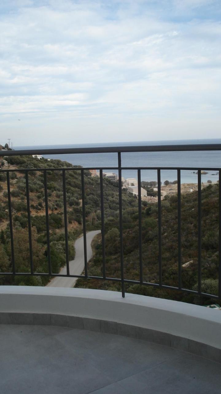 Heliopetra Sea View Studios - 3