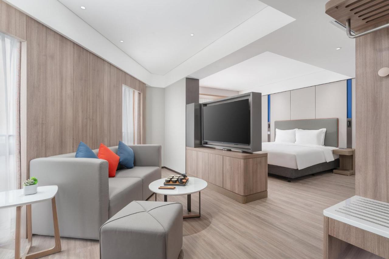 Holiday Inn Express Guangzhou Panyu Dashi