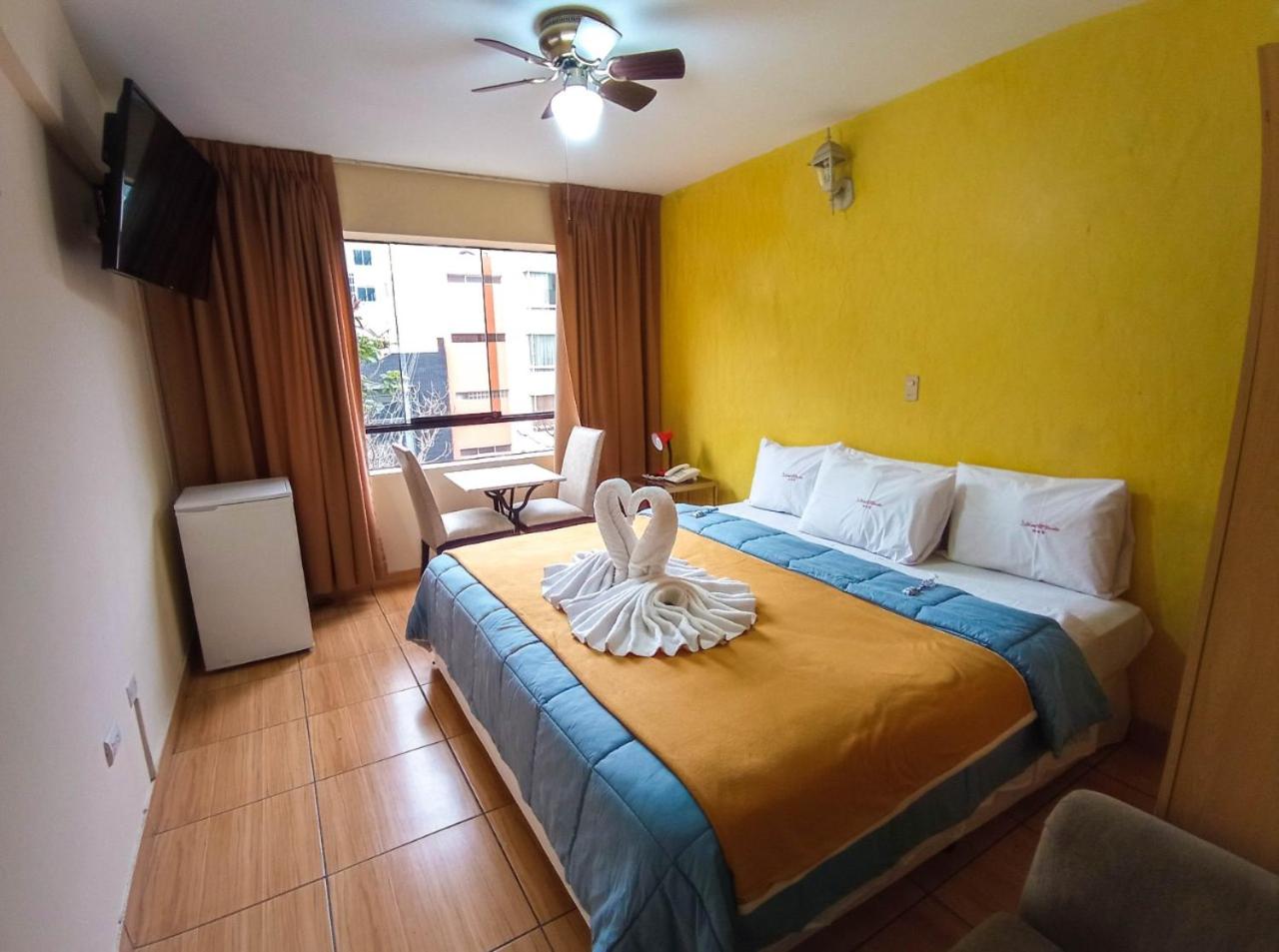 Hotel El Farolito photo 2
