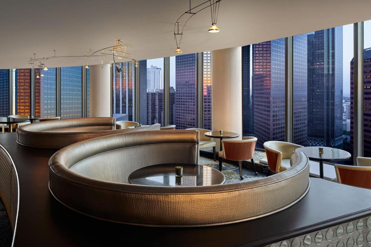 The Westin Bonaventure Hotel & Suites, Los Angeles photo 2