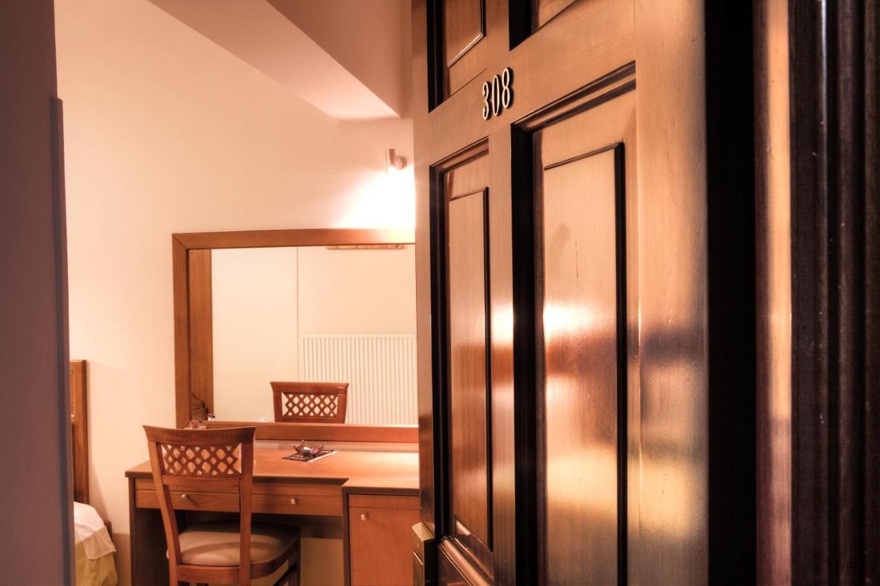 Lesvion Hotel photo 2