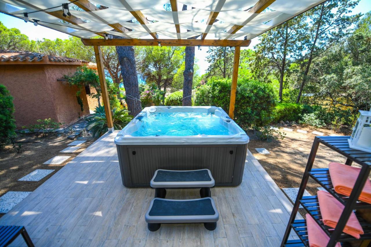 Villa with Jacuzzi in Torre Delle Stelle - 2