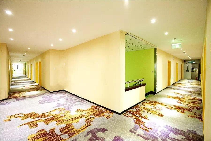 Photo - Beijing Dongdan Hotel