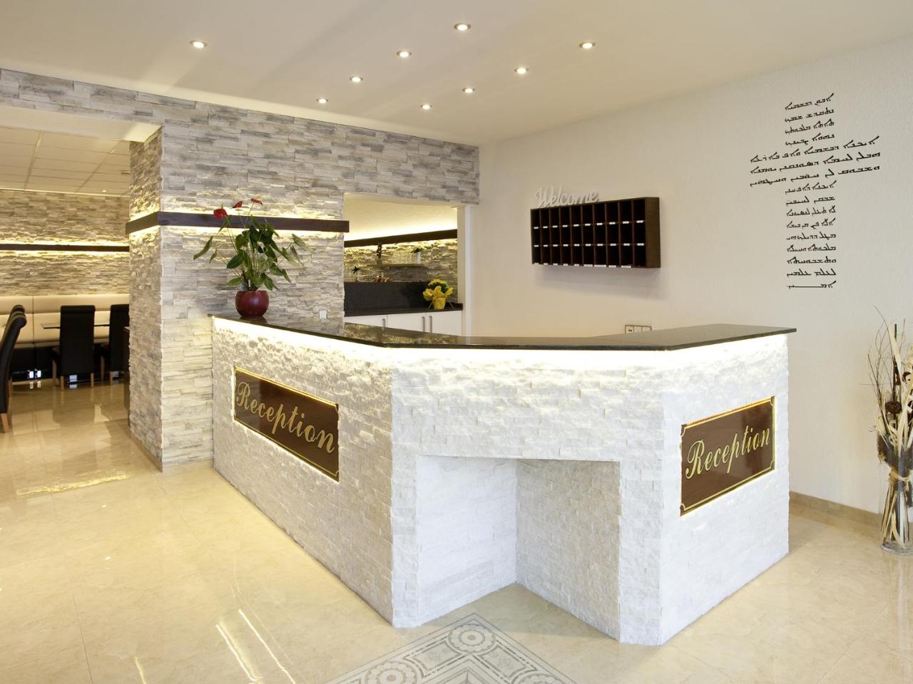 Photo - Central City Hotel