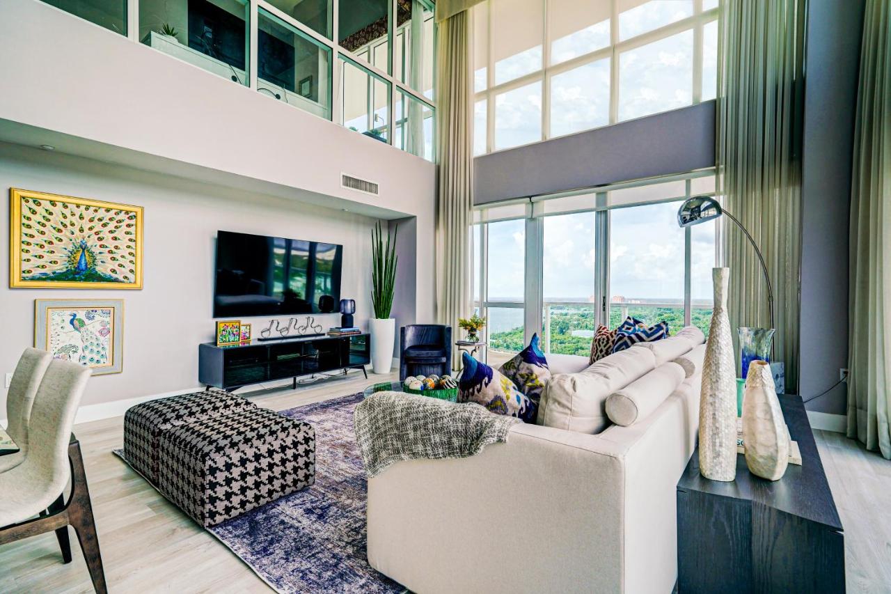 Luxury 2-story Penthouse located in Coconut Grove Hotel-includes Parking - 2